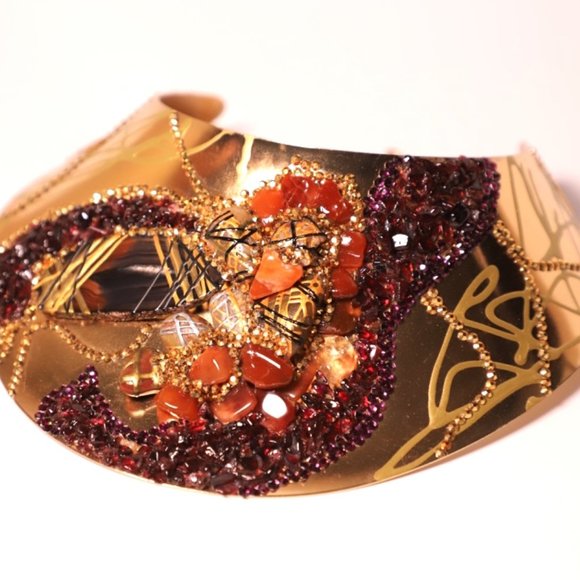 Gold Plated Choker, Ring and Earrings SET - Picture 4 of 12